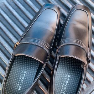 Perri Ellis Portfolio dress shoes
